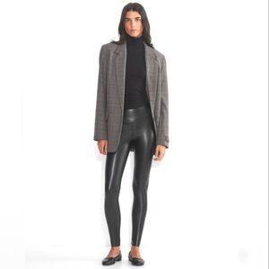 Aritzia Daria Faux Leather Leggings Size M MSRP $138
